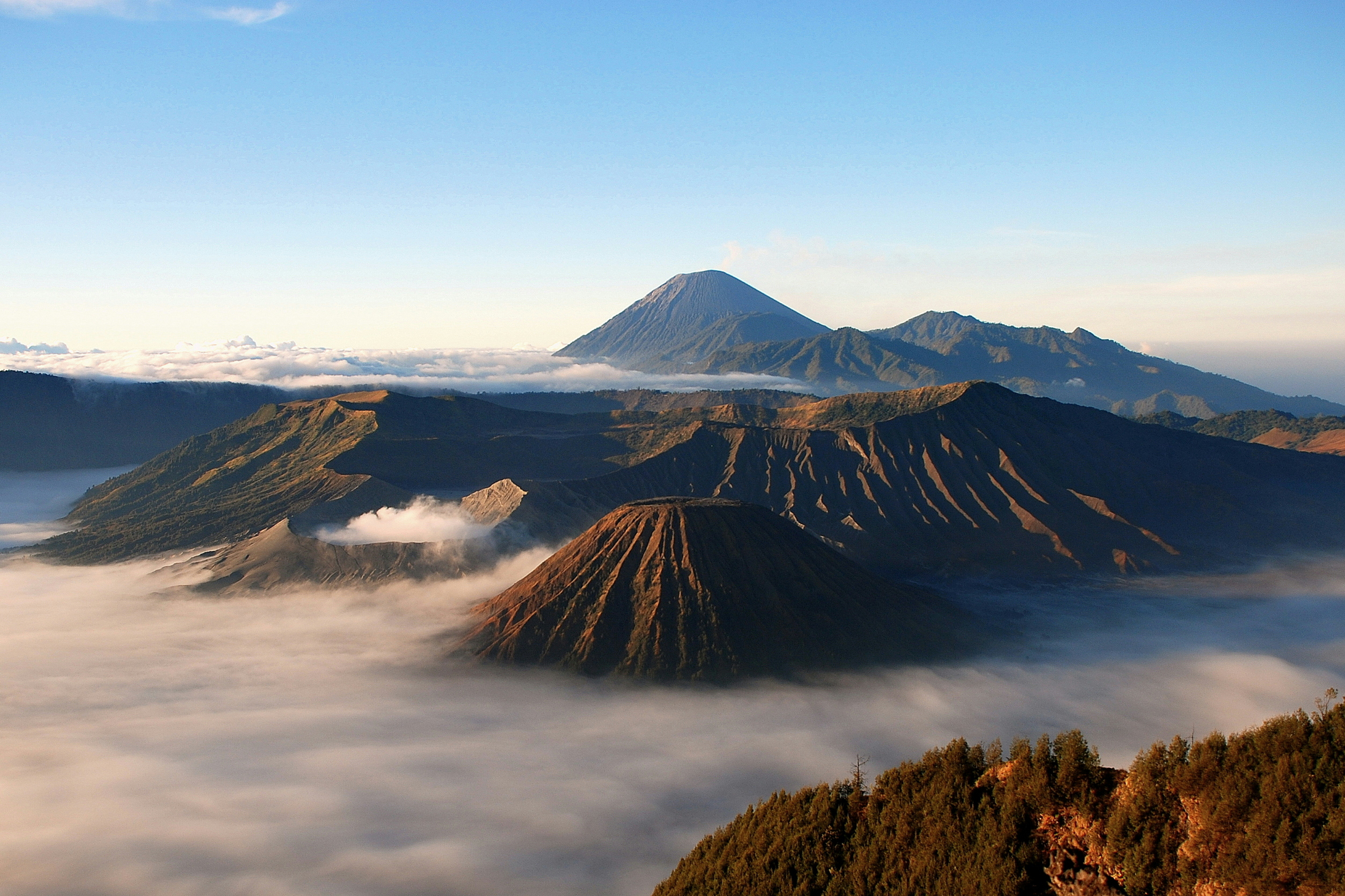 Bromo 2D SIC Tour (Sample Package)